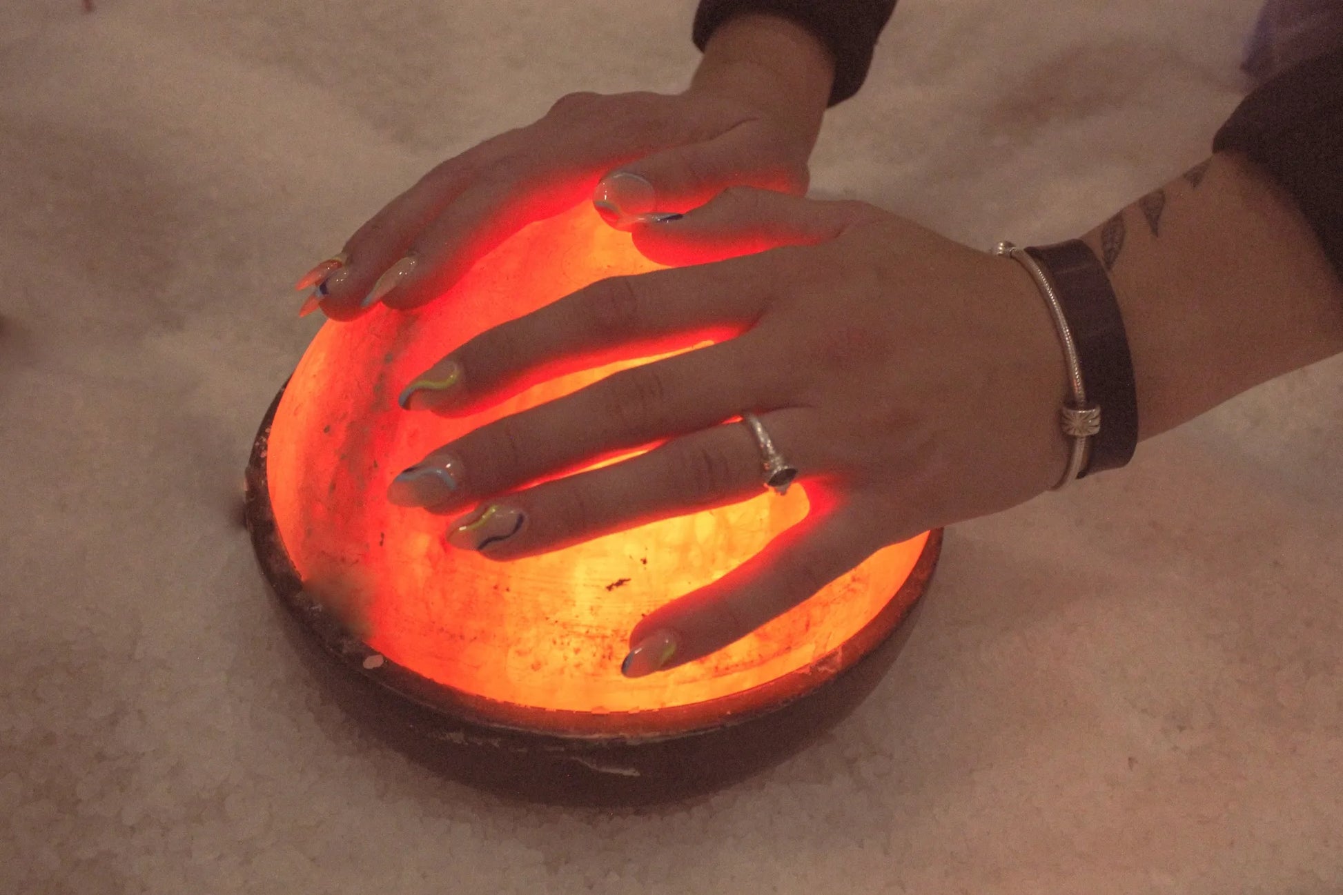 hand and foot himalayan salt dome